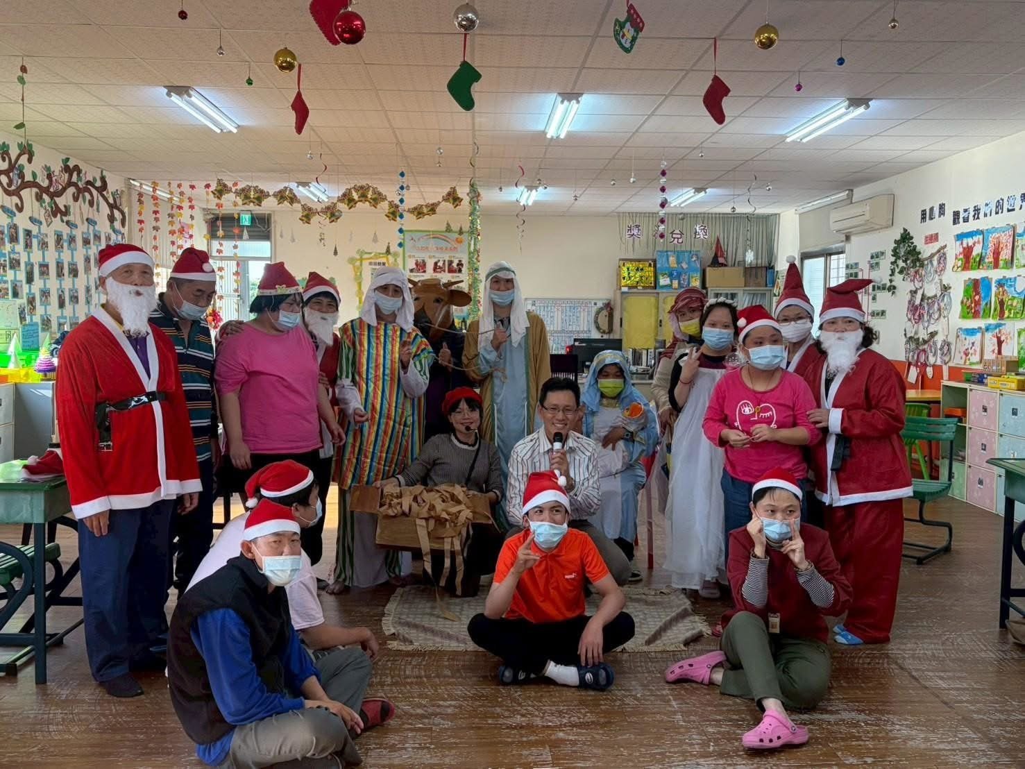 💖據點小故事- 🎄🎄歡樂聖誕節🎄🎄💖