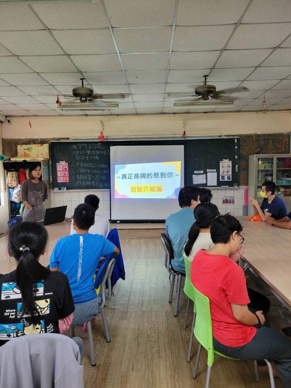 分享文章崙川小作熱鬧滾滾！九如據點的學員們特別來到崙川，體驗不一樣的生活日常！ 相見歡的自我介紹後，我們透過簡 [&hellip;]